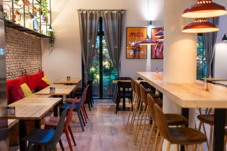 OBRA DE RESTAURANTE